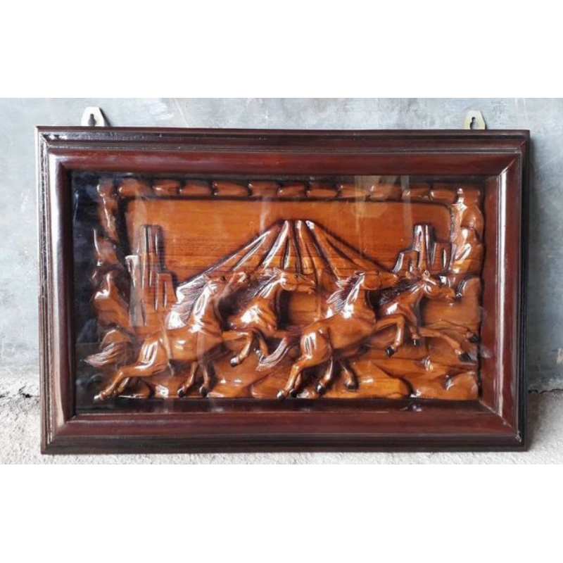 hiasan dinding relief kuda kayu jati