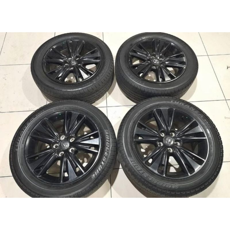 Velg Pelek Mobil Seken Ori Copotan Mobil Toyota inova Venturer Ring 17x7 Pcd 5x114÷Ban Bs 215 55 R17