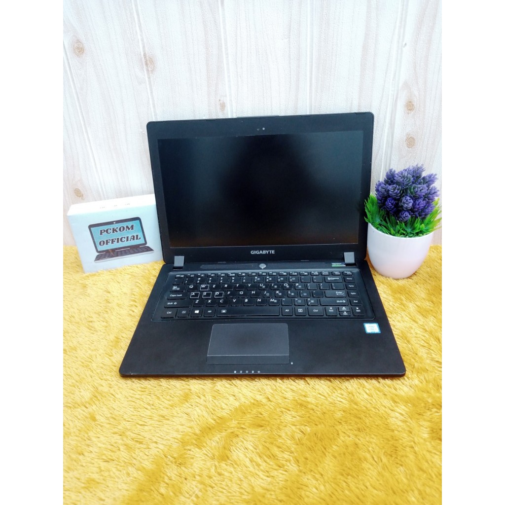 LAPTOP GIGABYTE P34V5 RAM 16/256GB INTEL CORE I7 GEN 6 SECOND MURAH GARANSI