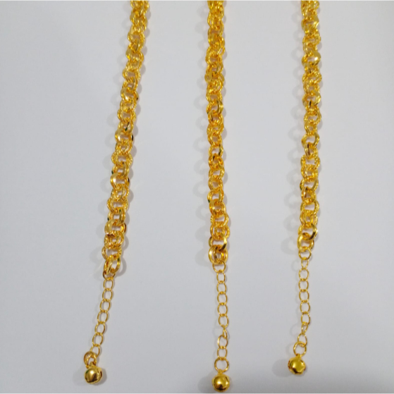 Aksesoris Perhiasan Gelang Rantai Emas Titanium Wanita Anti Karat / Gelang Imitasi