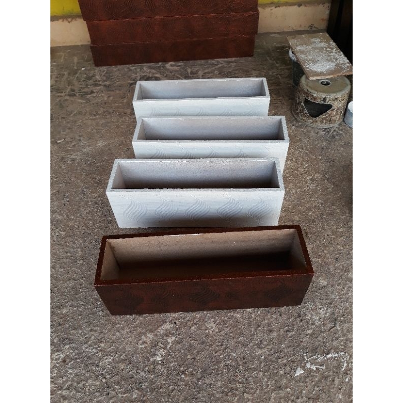 pot kayu partisi panjang 130cm lebar 10cm tinggi 15cm untuk bunga plastik / artificial