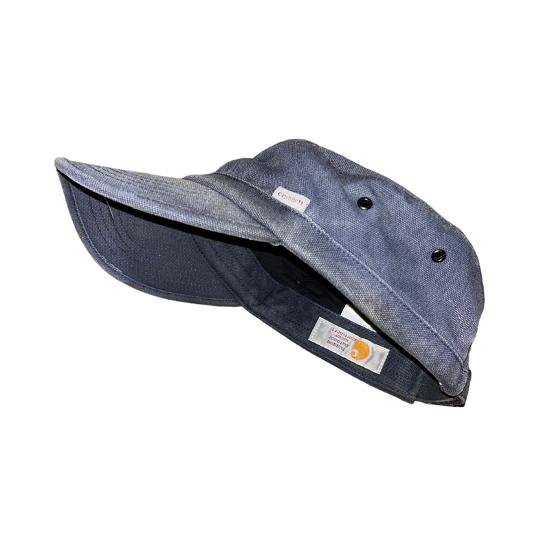 Bundle Topi Carhartt, Kaos Sergio Tacchini,  Jaket Betty Boop dan CN Santa