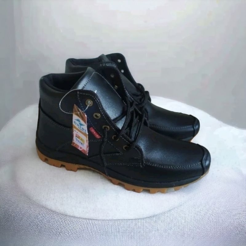ONIBI Sepatu boots Savty Casual pria onibi hitam