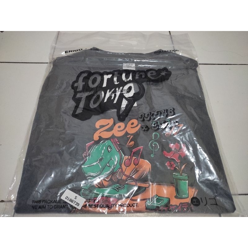 Tshirt emoji Erigo X JKT48 ZEE