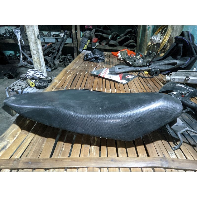 jok motor satria fu injeksi standart