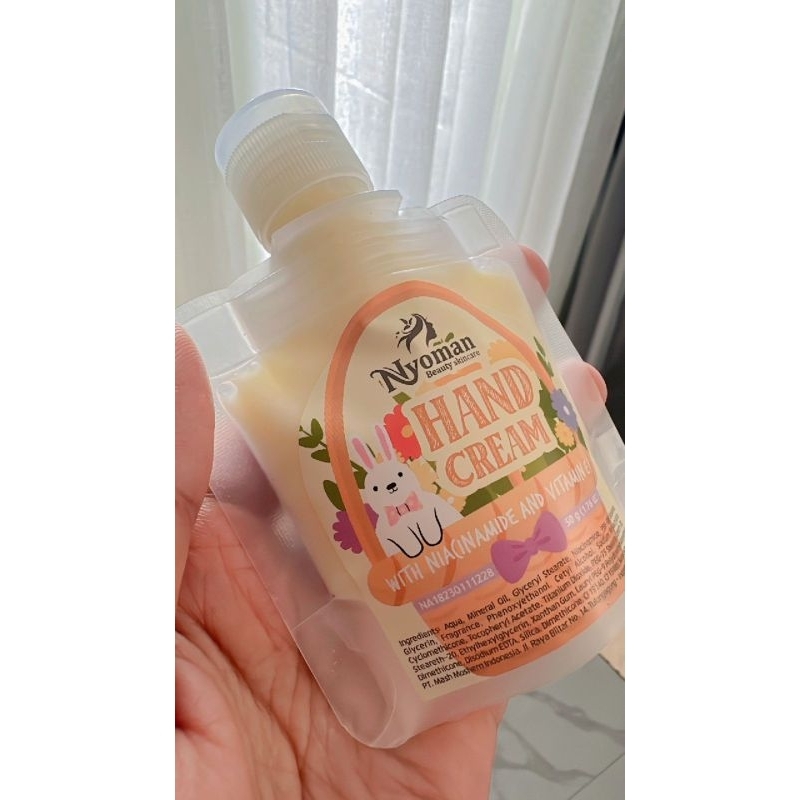 NYOMAN HAND CREAM ( BODY LOTION TRAVEL SIZE 50GR )