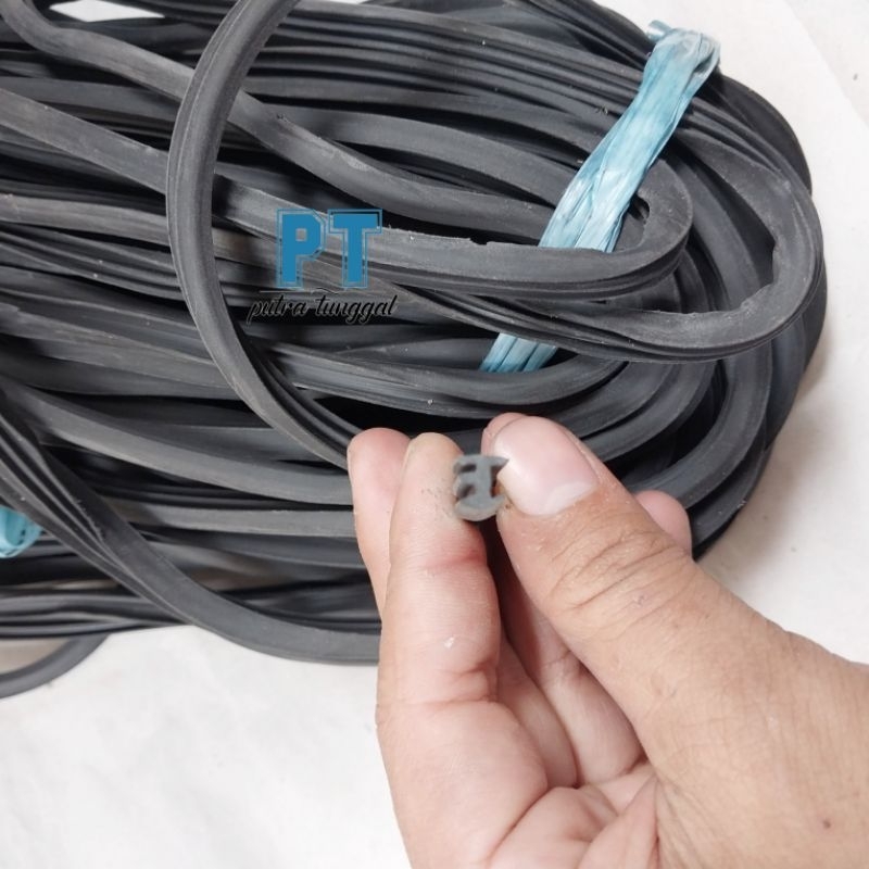 List karet 056 karet untuk kaca etalase