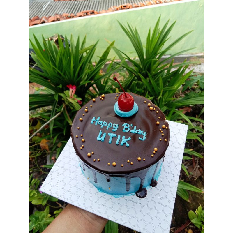 

TERLARIS!!!MINI CAKE/KUE ULANG TAHUN MURAH/kue tart 50rb an/ku tart murah/kue tart Semarang/kue siram coklat/kue tart simpel/kue tart untuk orang tersayang/kue tart untuk pacar