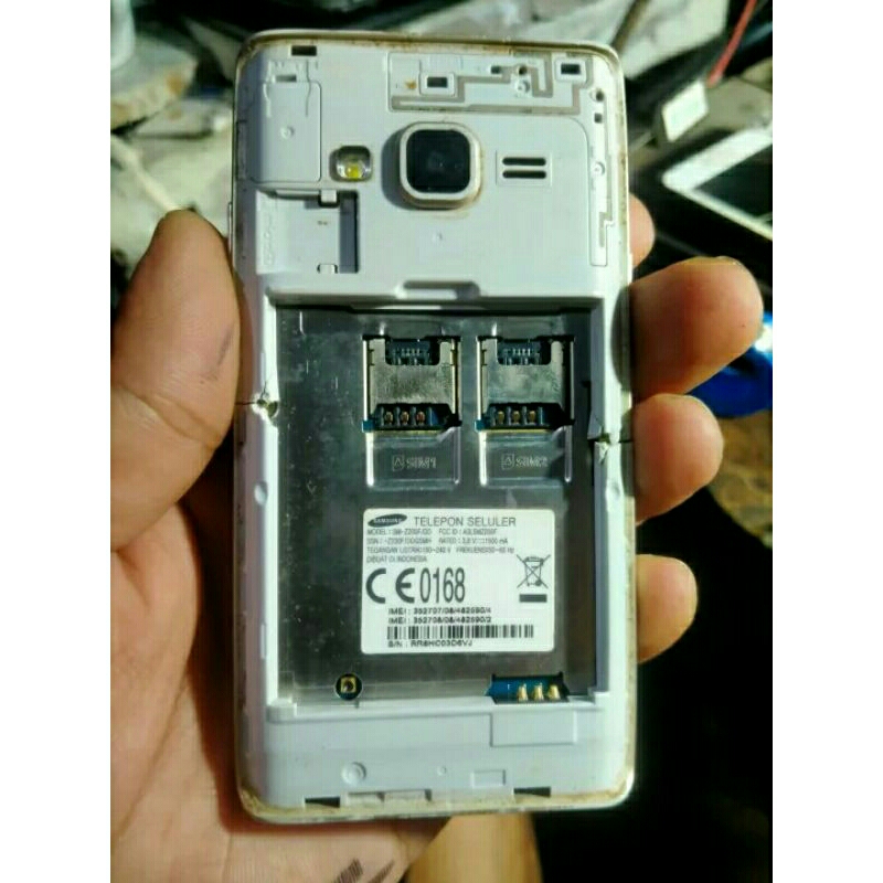 hp Samsung Z200f MINUS LCD MESIN JAMIN NORMAL UDH TESTED 
