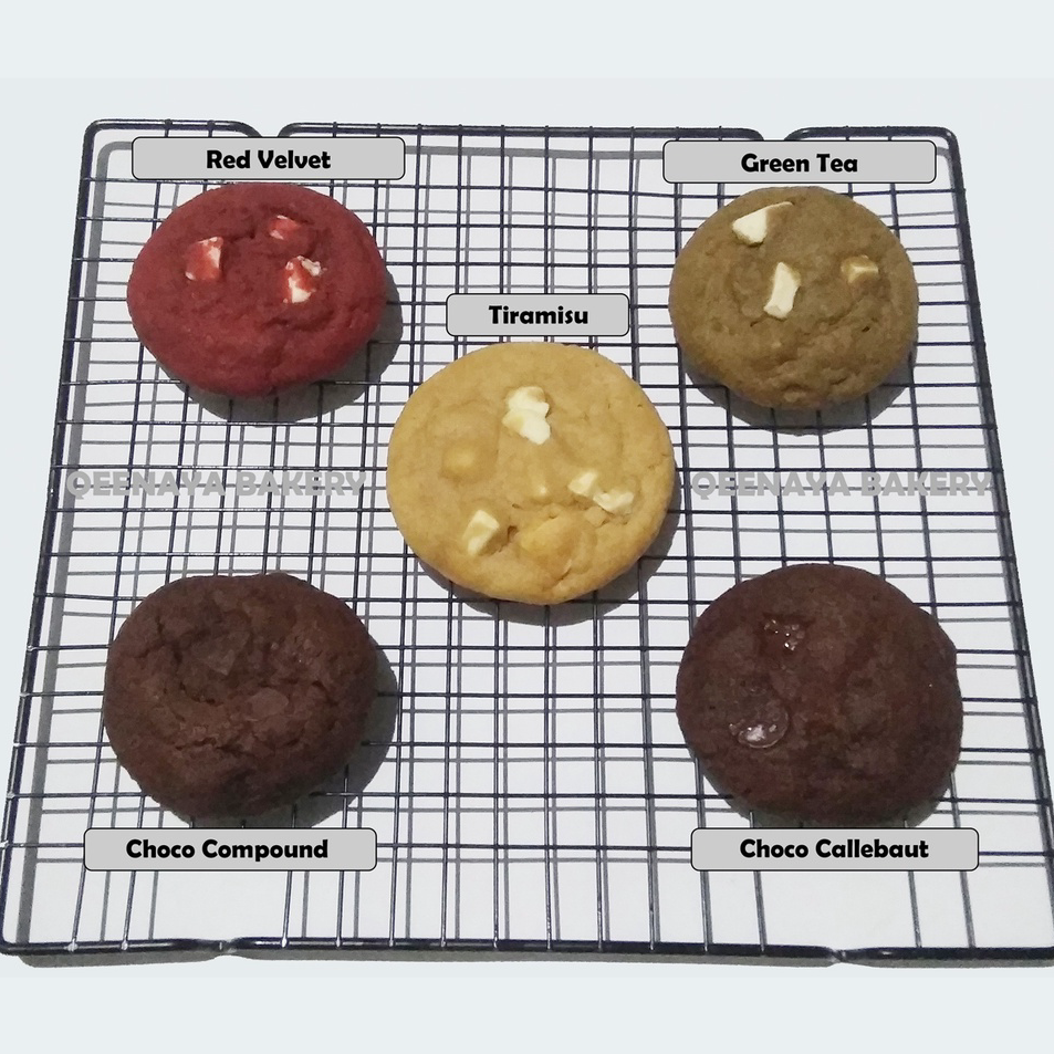 

Terlaris Soft Baked Chocolate Chip Cookies