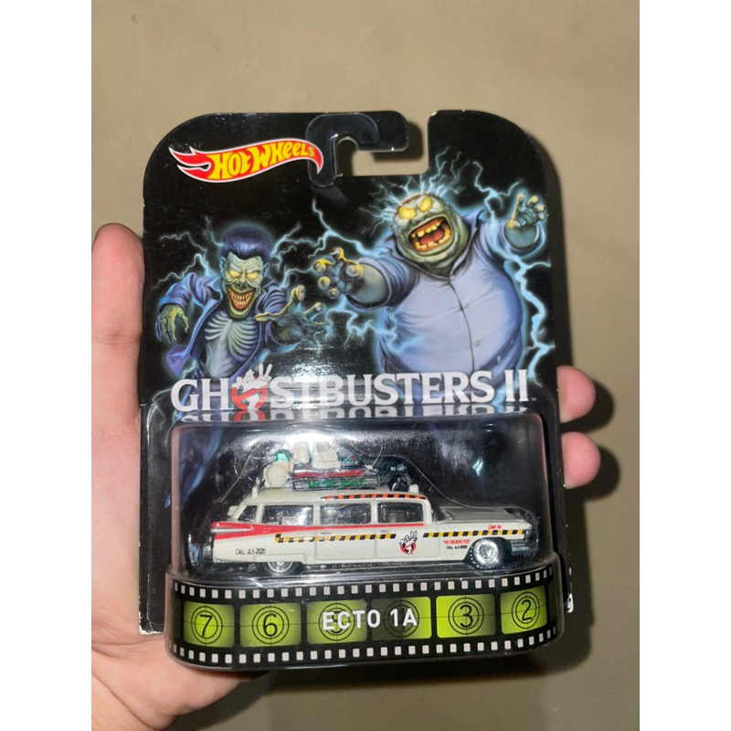 Hot Wheels Retro Ghostbusters II - Ecto 1A