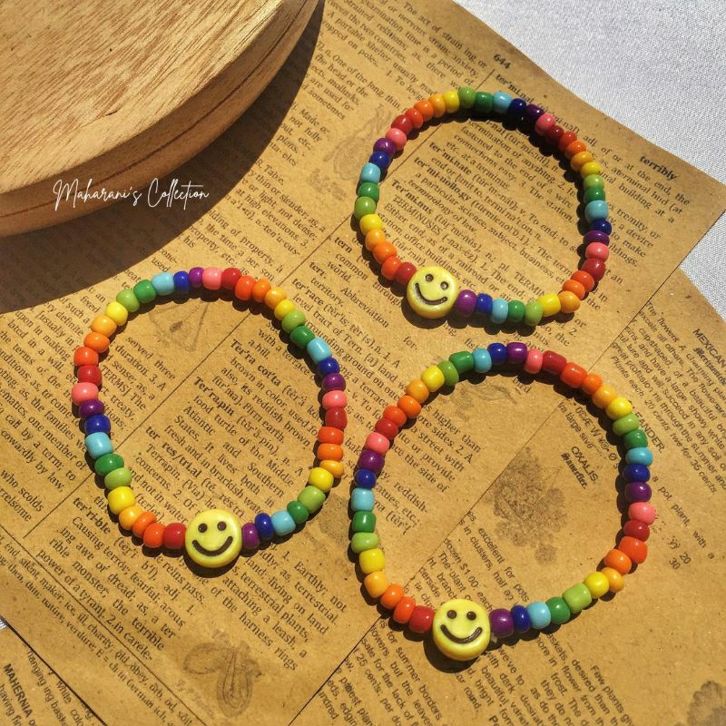 Gelang manik manik | gelang manik smile | gelang manik murah | gelang manik korea