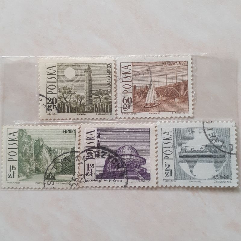 

Perangko Polandia Tourist Attractions Tahun 1996 set 5pcs