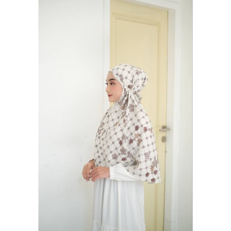 Bergo Balqis Motif / Jilbab Bergo / Jilbab instan Motif