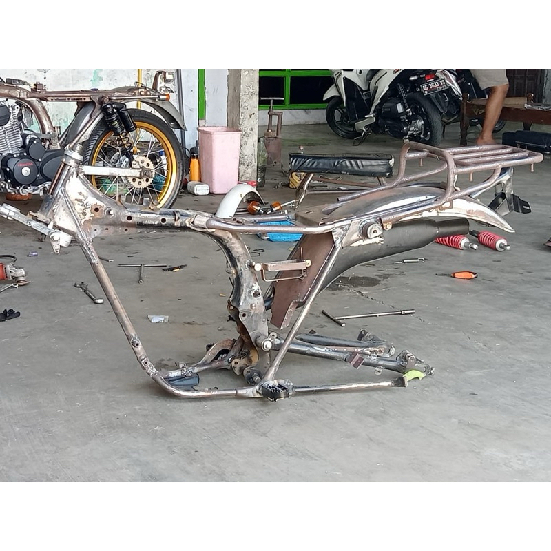 Frame rangka body set replika honda XL 125 kw super