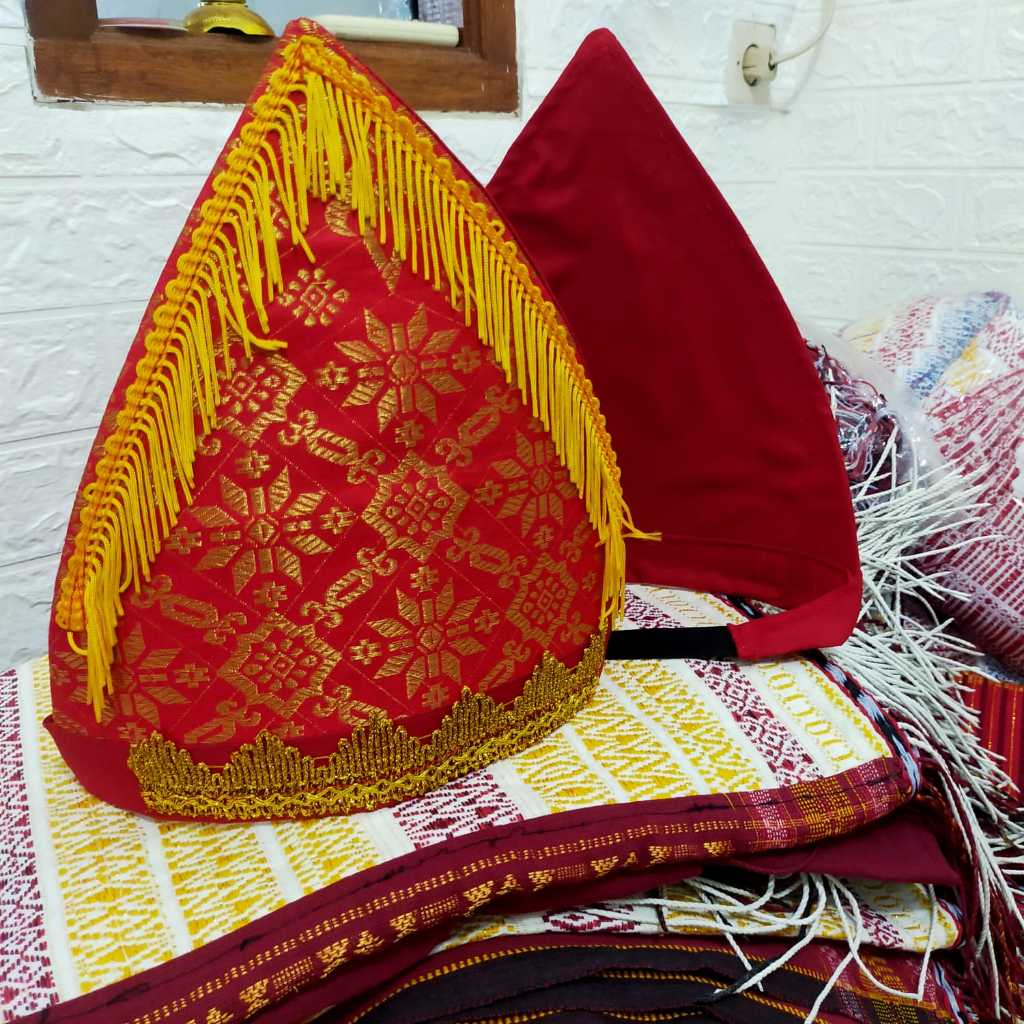 topi songket adat batak - topi pesta - topi songket - adat sumatra