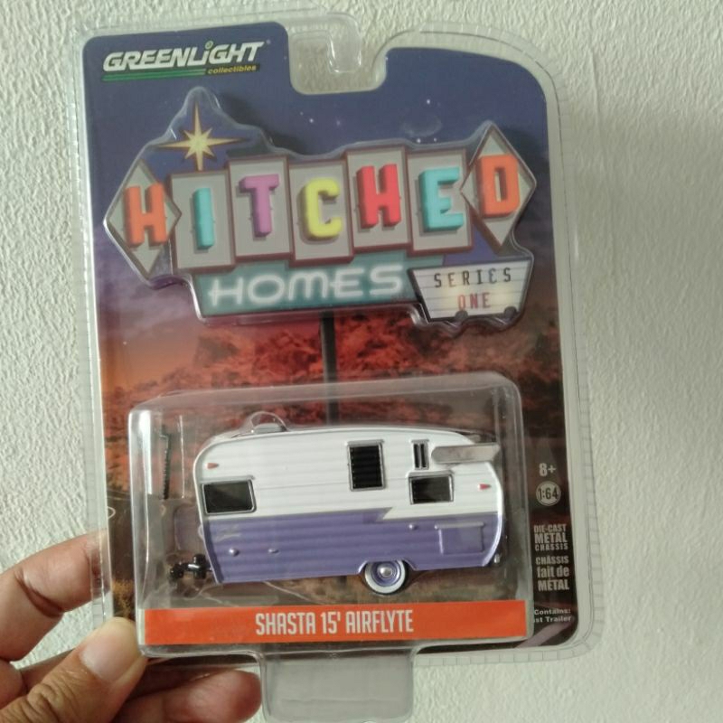 greenlight hitched homes shasta 15 airflyte