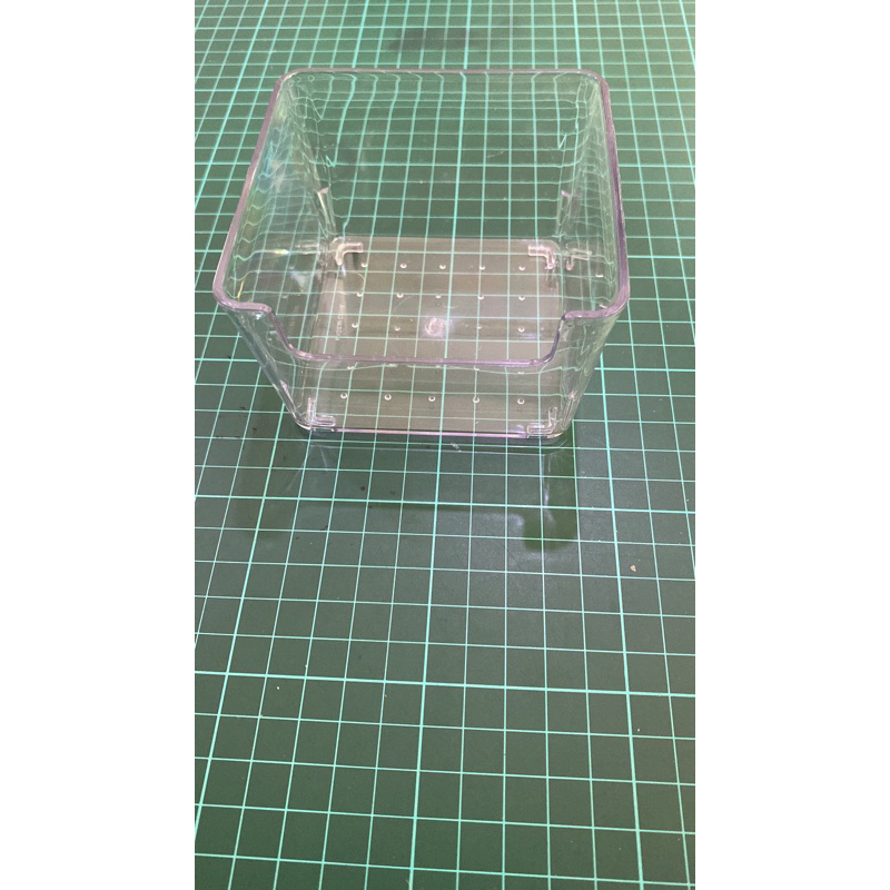 

Box Acrylic ukuran kecil penyimpan sayur atau ikan