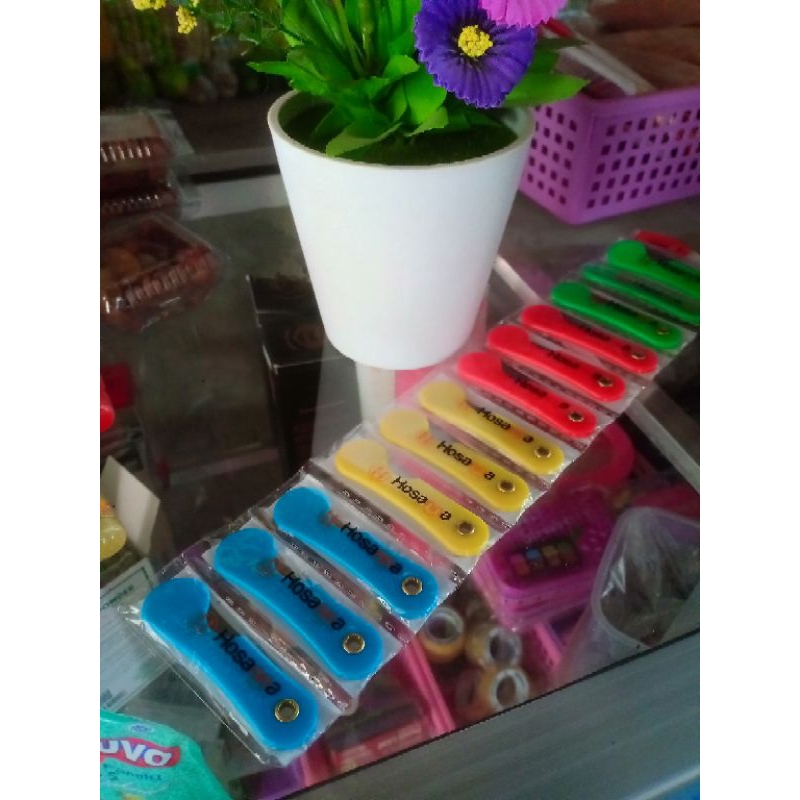 

pemes, cutter kecil, cutter tajam