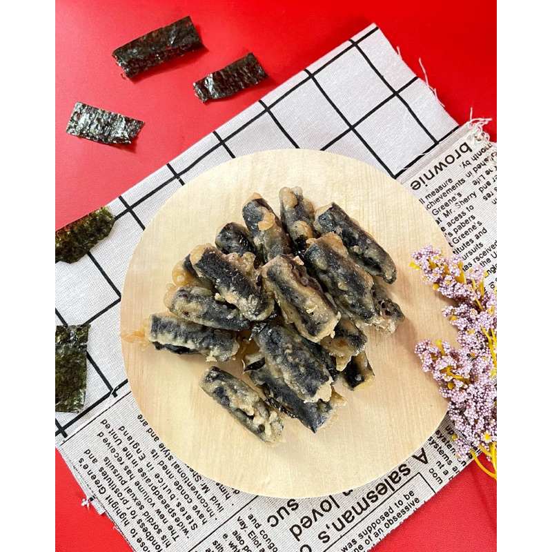 

gimmari korea (crispy chicken nori roll)