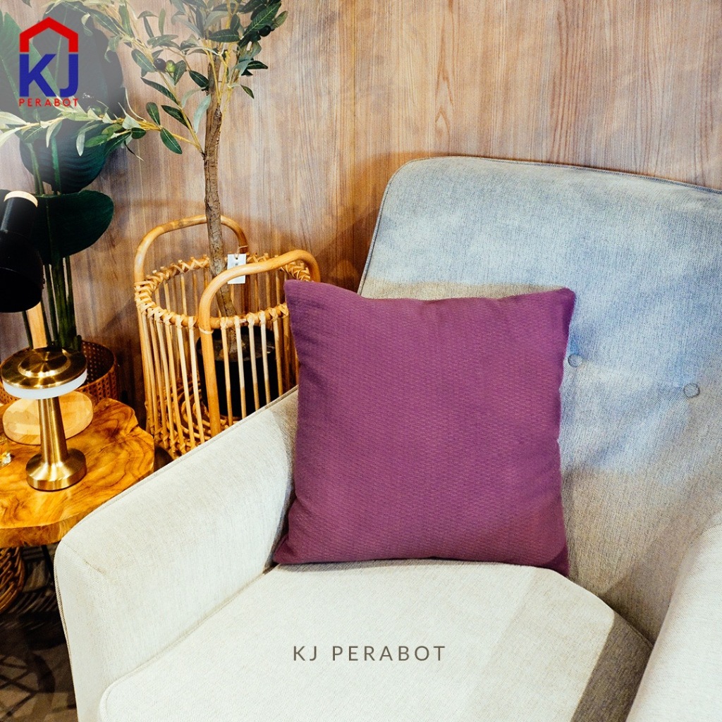 KJ Perabot - Bantal Sofa Square