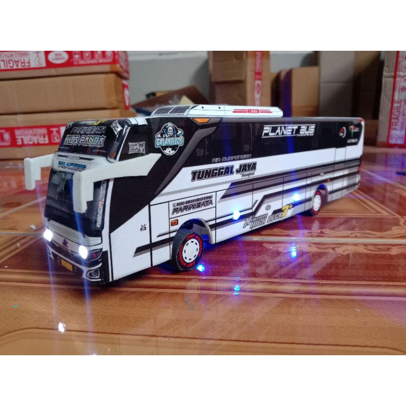 Bis/bus telolet Basuri miniatur mainan