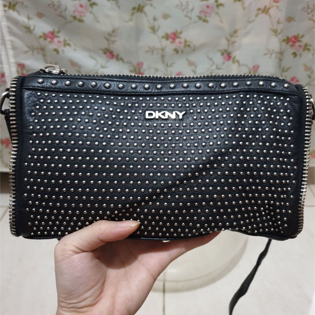 Sling Bag DKNY Stud Auten Preloved