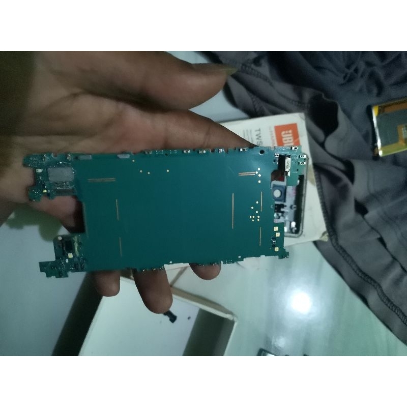 Mesin Sony XZ2 compact