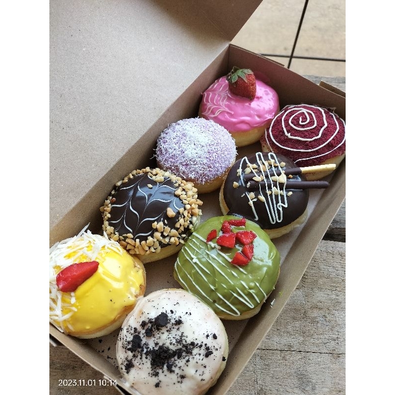 

donat isi 8