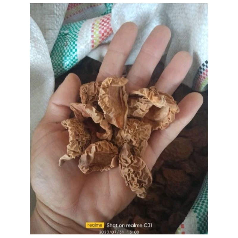 

cangkang pala kering super/1kh