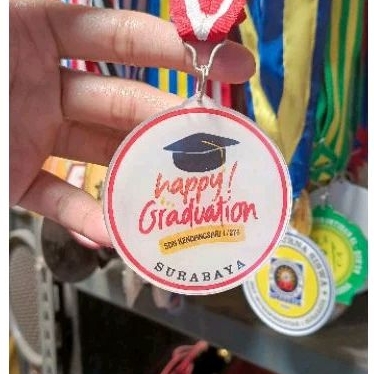 MEDALI WISUDA / MEDALI KELULUSAN / MEDALI CUSTOM /RESIN/MEDALI MURAH