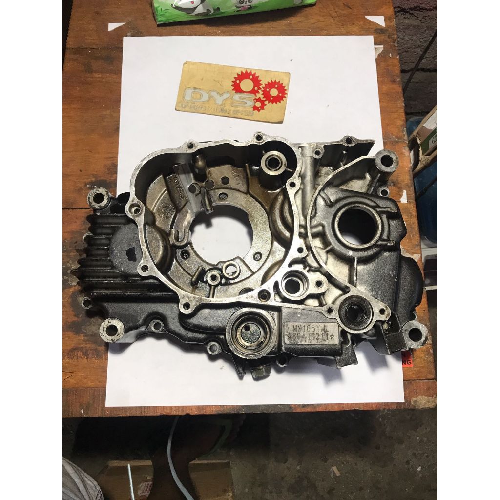 Crankcase kalter mesin kiri motor Minerva R200