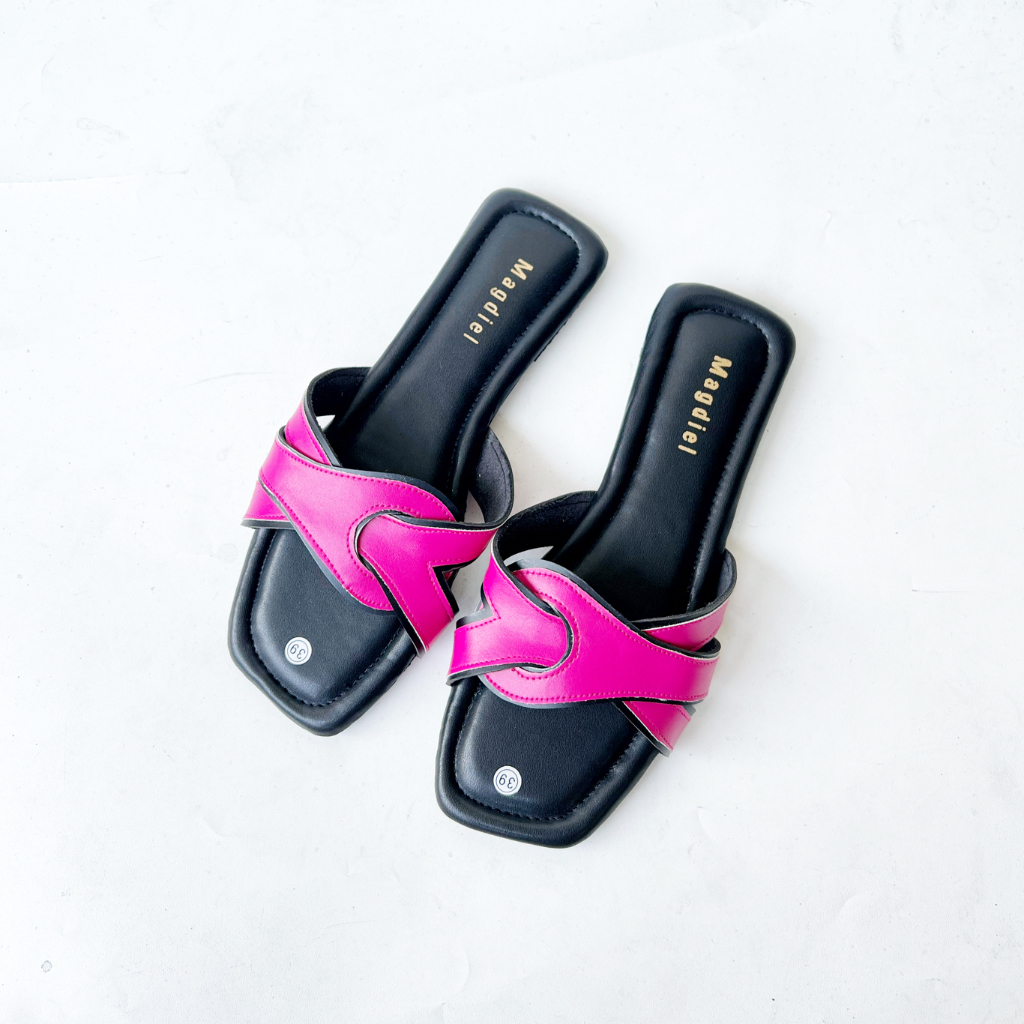 Laura Sandal Wanita Anti Slip