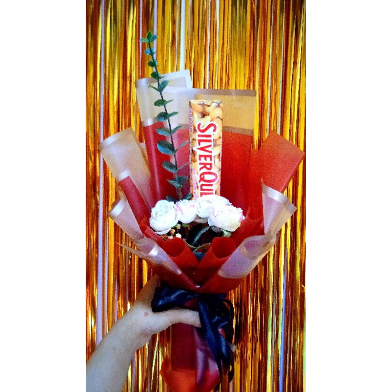 

Bucket Sliverqueen