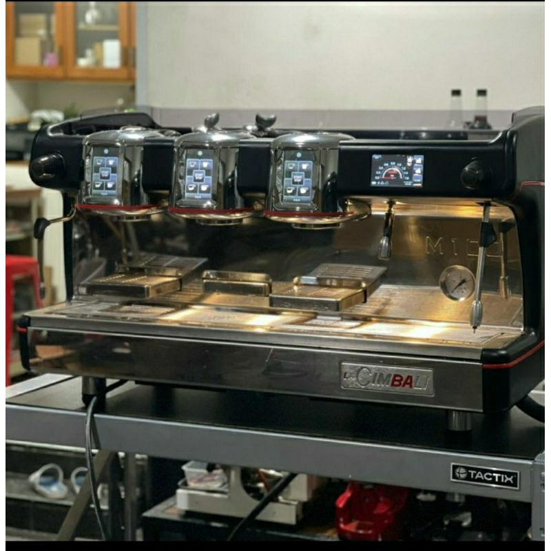 La Cimbali M100 3 Group -Mesin kopi bekas