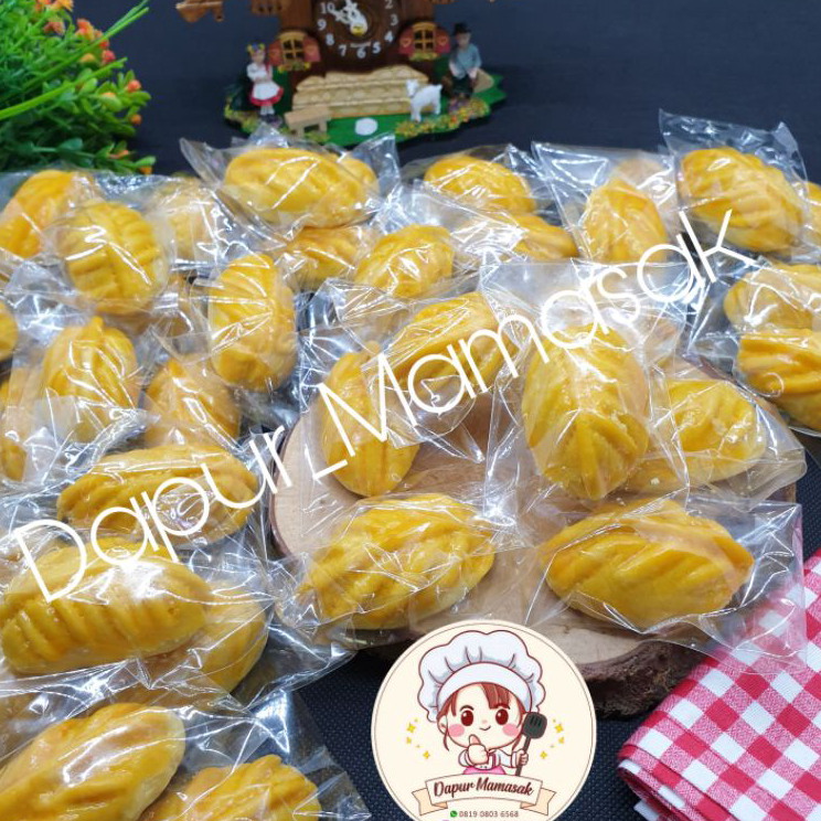 

Dijual DM - Kue Nastar Daun Jumbo Wisman Khas Bangka Tanpa Bahan Pengawet Halal 100% / Kue Kering Nanas Lembut Jumbo Best Produk