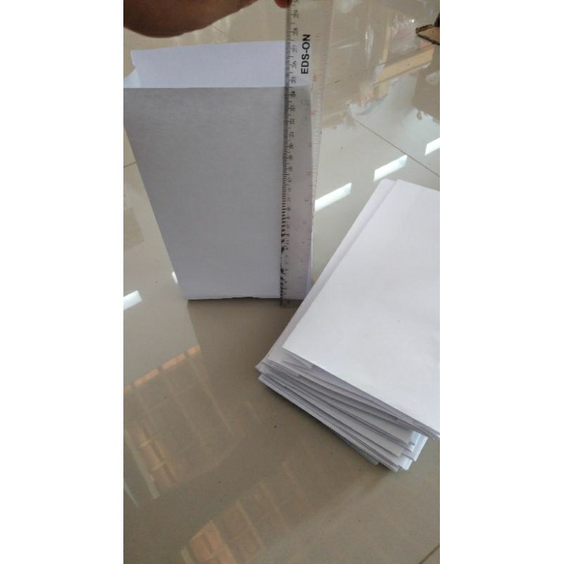 

kertas bungkus chiken gorengan polos jumbo 100pcs