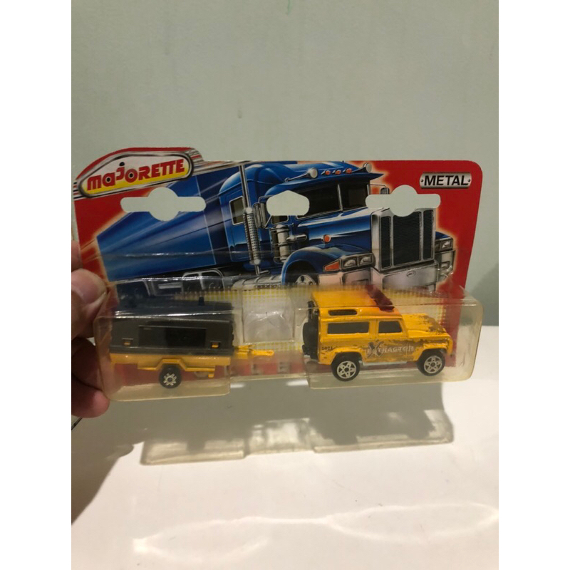 Majorette Land Rover 90 + Trailer