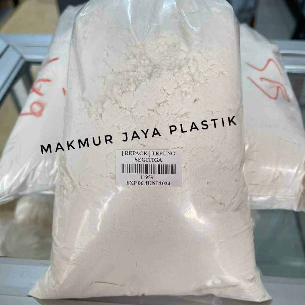 

Tepung segitiga biru kiloan 1 kg