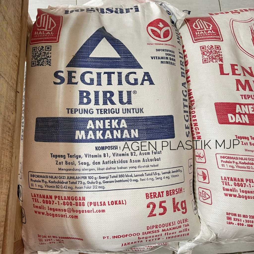 

GPM || Tepung terigu segitiga biru kiloan 500 gram