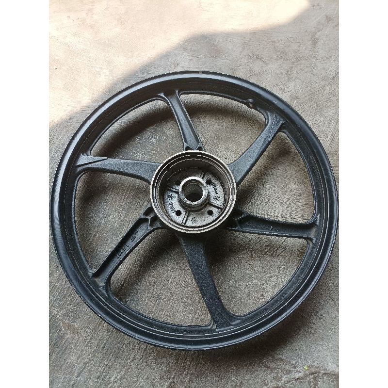 velg resing belakang yamaha pnp fiz r Jupiter