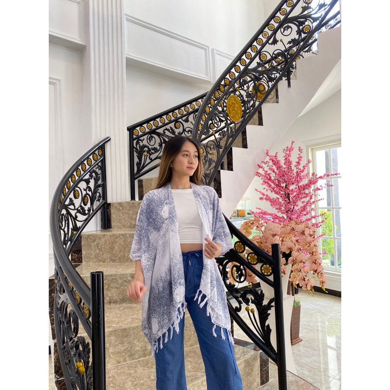 Outer cardigan akar bali motif akar