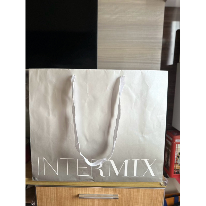 

Paperbag Intermix Size Besar 48 x 40 x 15 cm