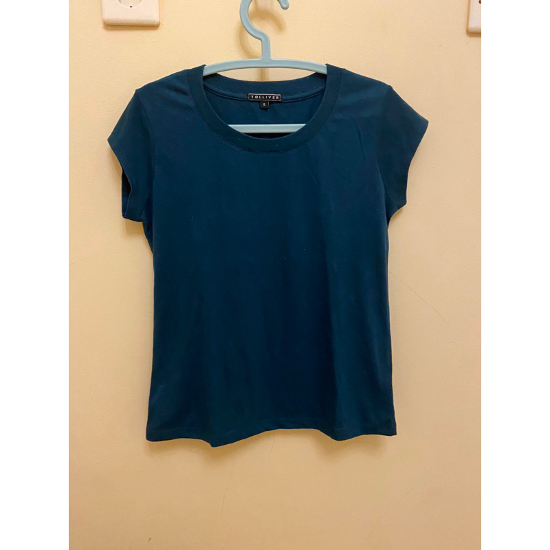 Preloved Kaos pendek brand Tolliver