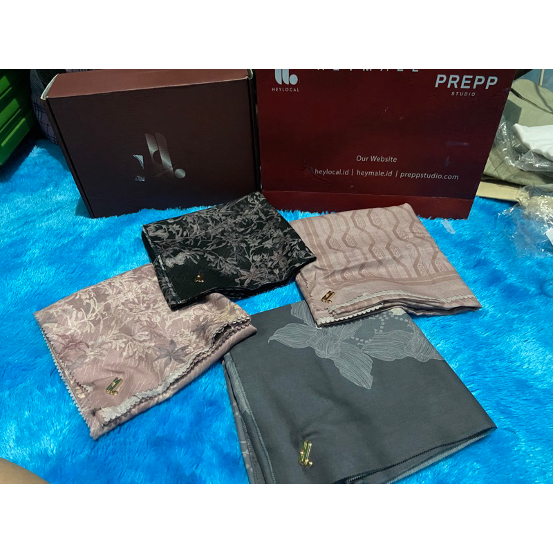 imperfect sale valley,chale scarf @heylocal.id