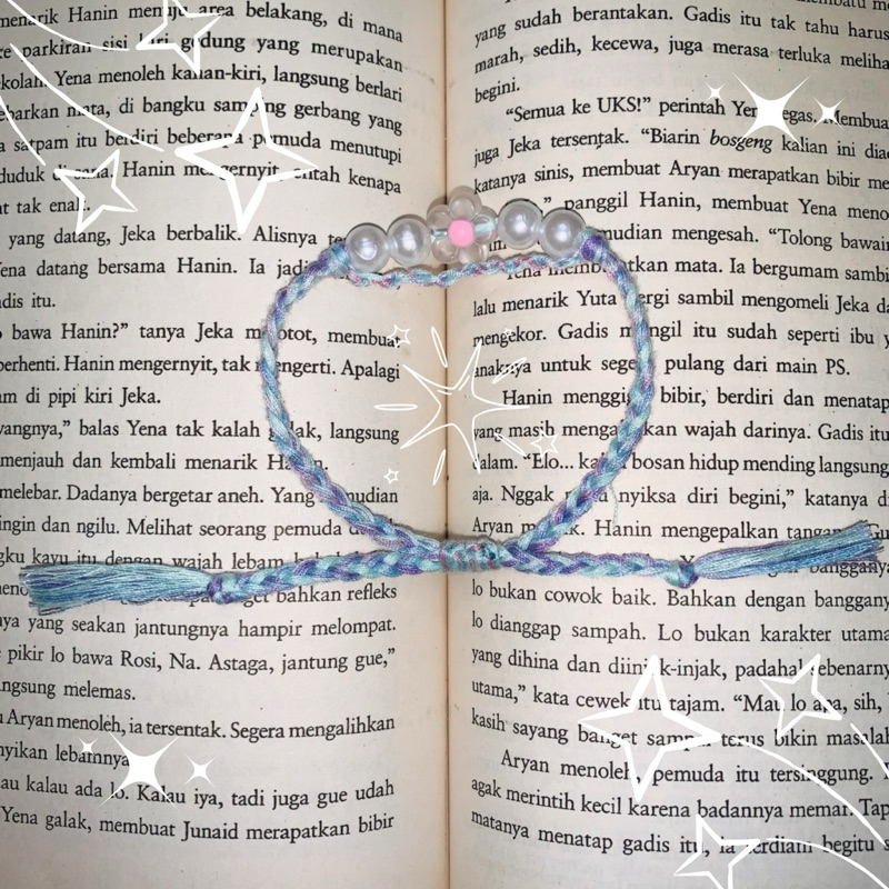 gelang manik kepang , gelang korean , gelang tali , gelang pastel , gelang aesteatic, gelang couple