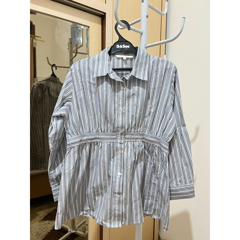 (PRELOVED) Baju Kemeja Blouse Blue Striped Nada Puspita - M