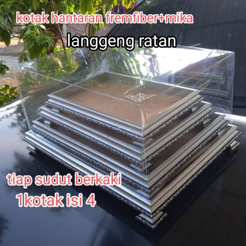 

kotak fremfiber parsel seserahan mika isi 4pcs