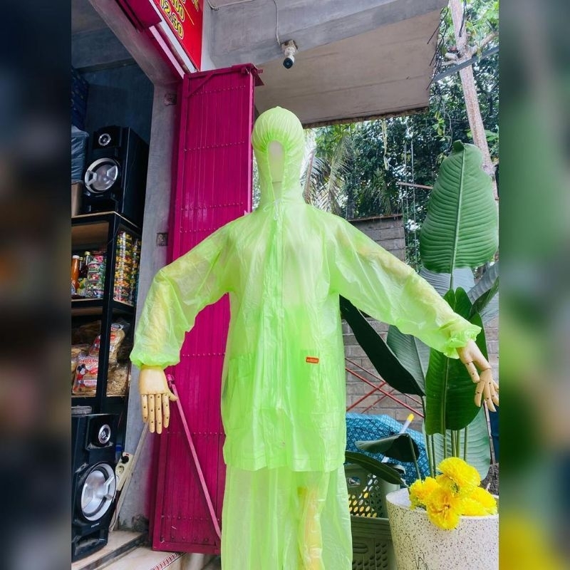 JAS HUJAN ELMONDO CERIA