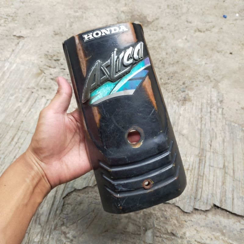 Panel Tameng Bodi Depan Cover Body Dada Dasi Set Emblem Honda Astrea Grand ORI Original Bekas Copota